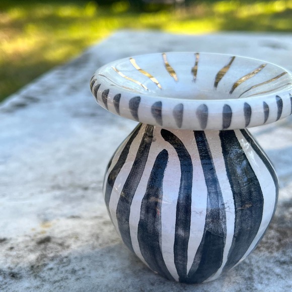 Zebra Stripe Vase 18K Tiny Genuine Gold Pottery Bud Vase - Picture 5 of 8